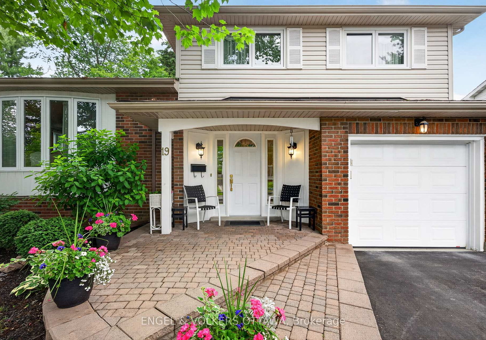 19-woodhill-crescent-ottawa-ontario-x13484764