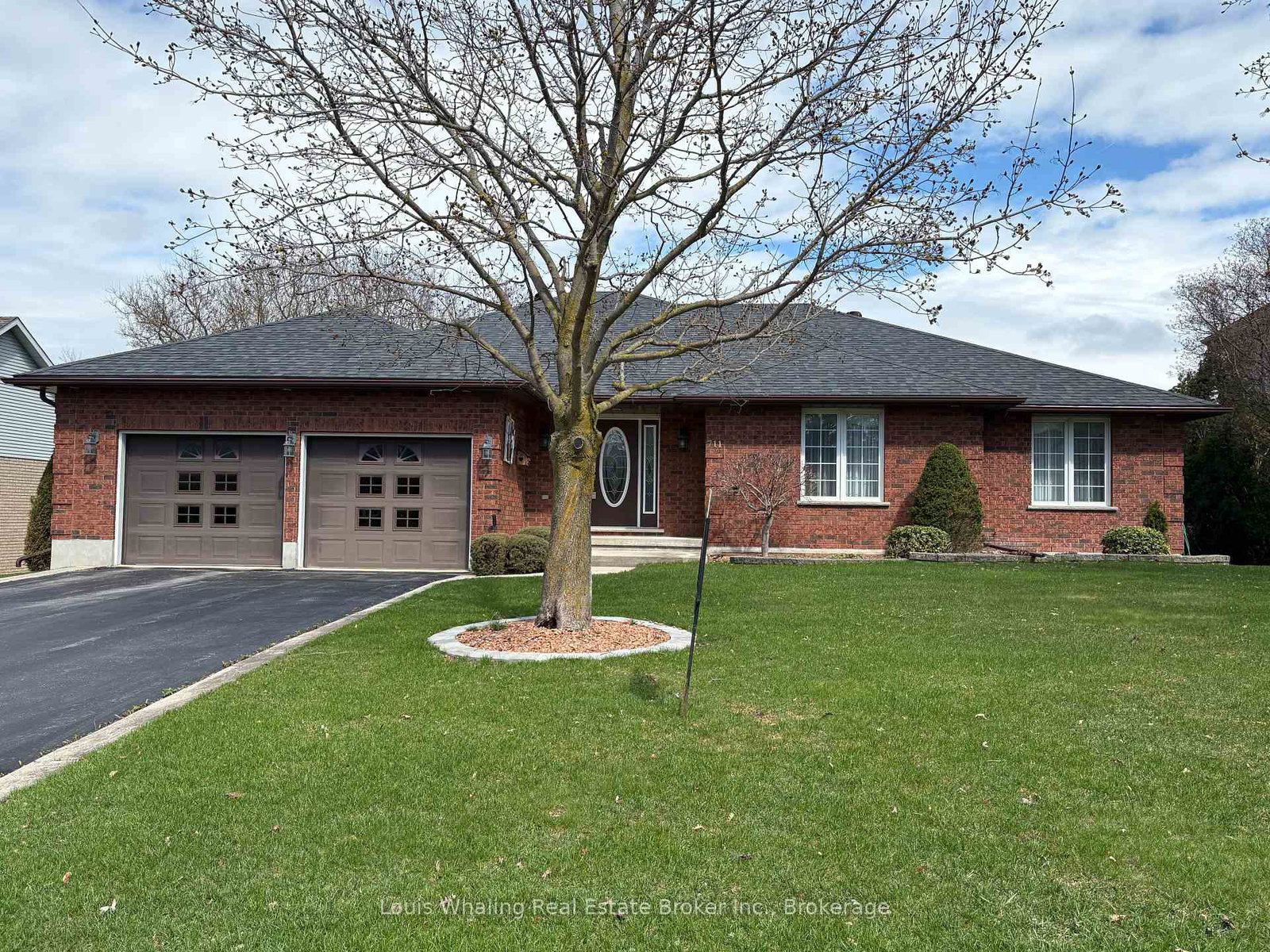 711-21st-a-avenue-hanover-ontario-x13484800