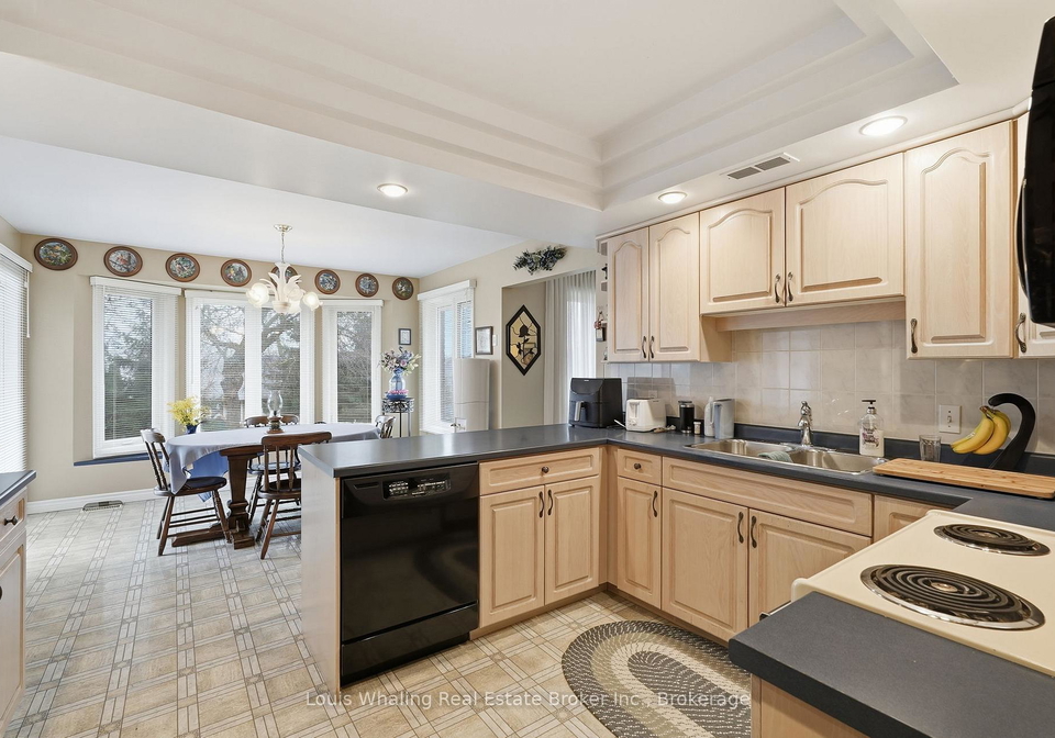 711-21st-a-avenue-hanover-ontario-x13484800