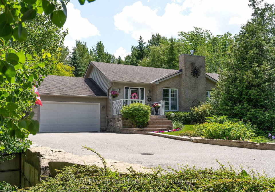 131-aspen-way-blue-mountains-ontario-x13484880