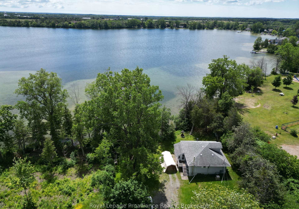 473-county-road-19-street-prince-edward-county-ontario-x13484970