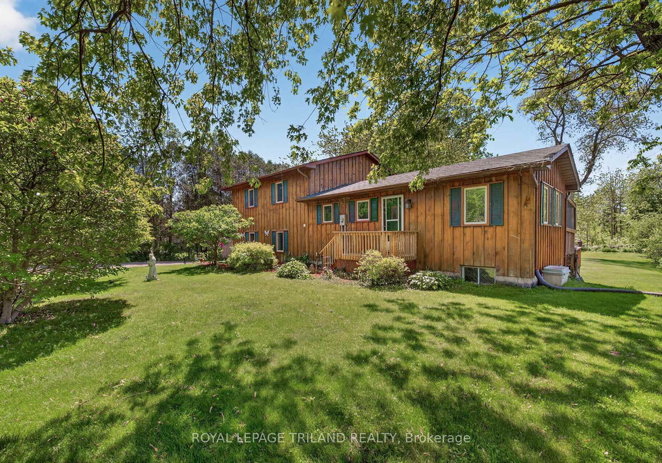 49319-nova-scotia-line-malahide-ontario-x13485052
