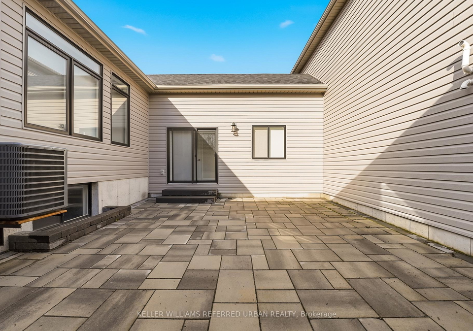 70-riverstone-way-belleville-ontario-x13485132