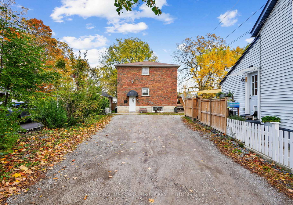 176-sydenham-street-cobourg-ontario-x13485158