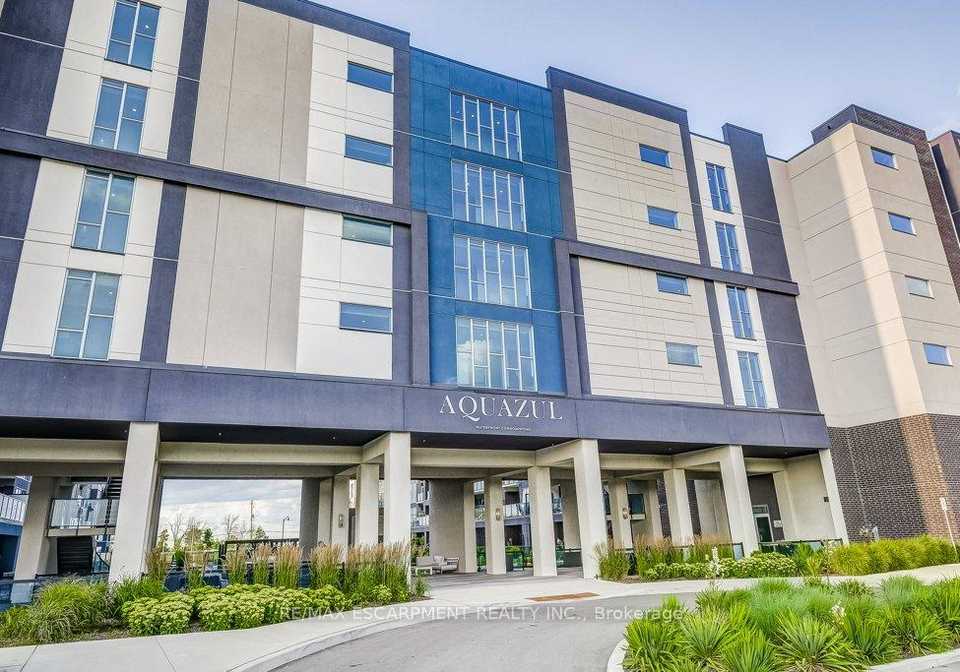 16-concord-place-grimsby-ontario-x13485506