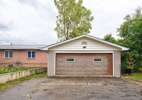 1595-borden-street-london-east-ontario-x13485560