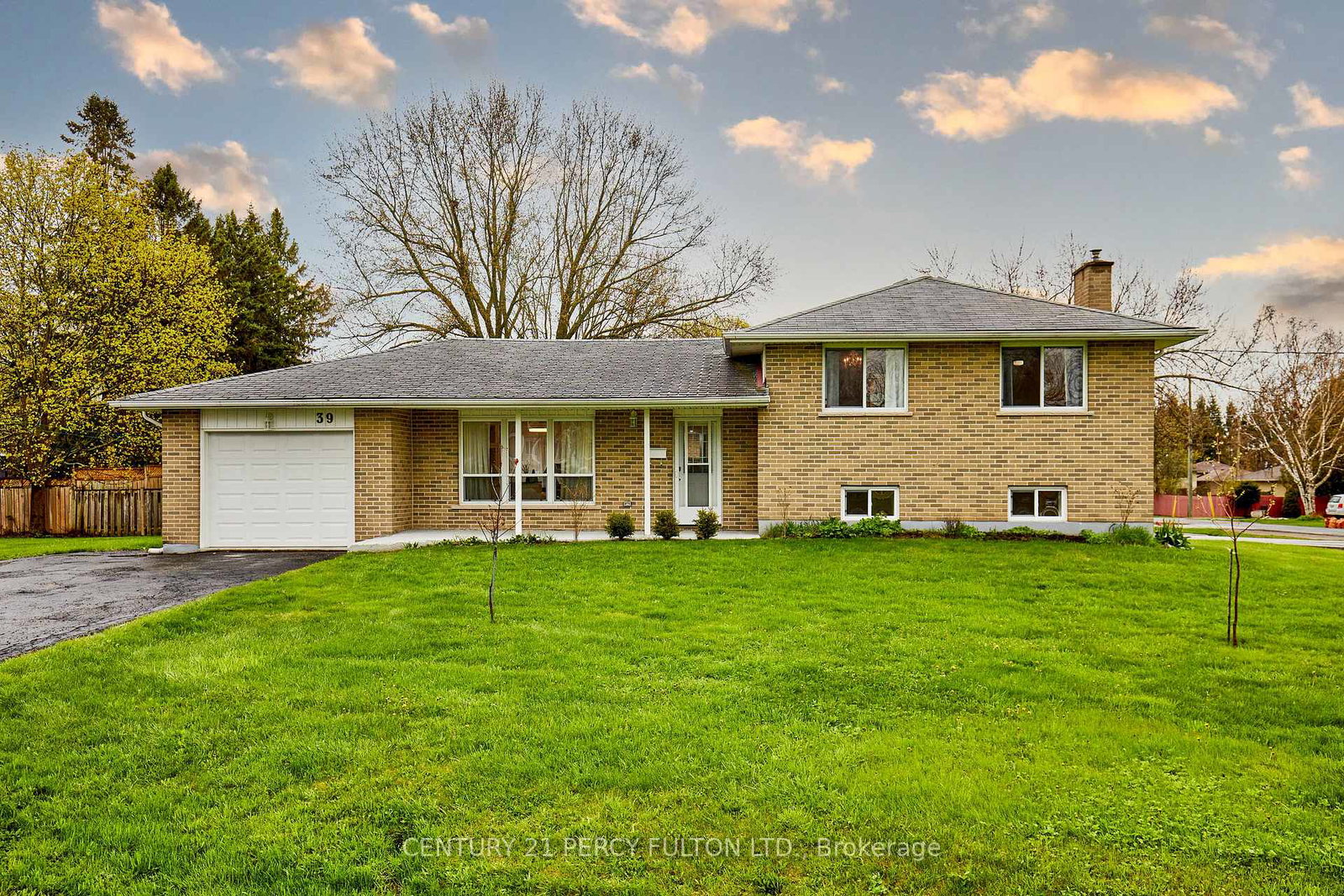 39-meredith-crescent-cobourg-ontario-x13485686