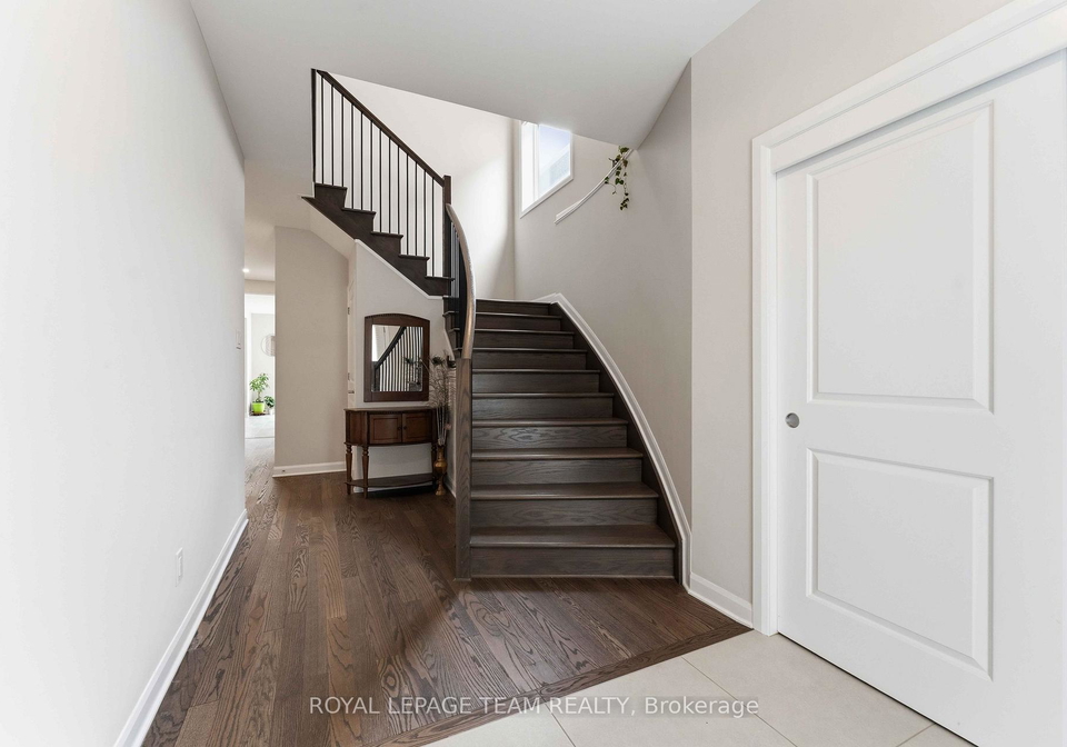 332-elsie-macgill-walk-kanata-ontario-x13485706