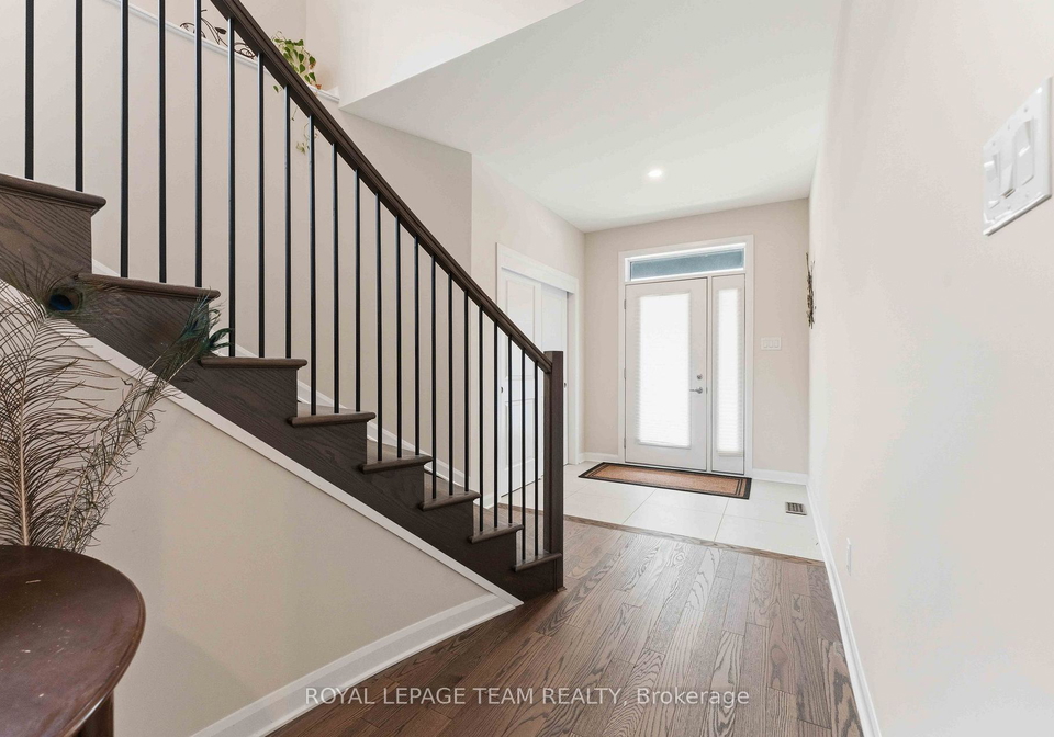 332-elsie-macgill-walk-kanata-ontario-x13485706