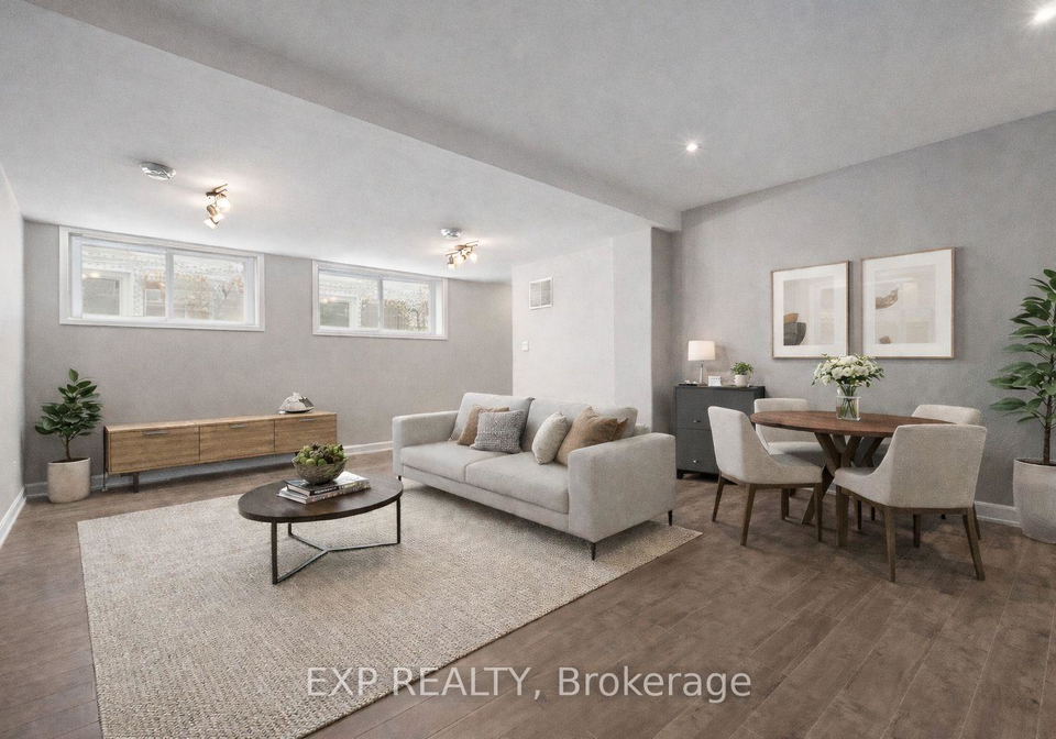 1224-montblanc-crescent-russell-ontario-x13485824