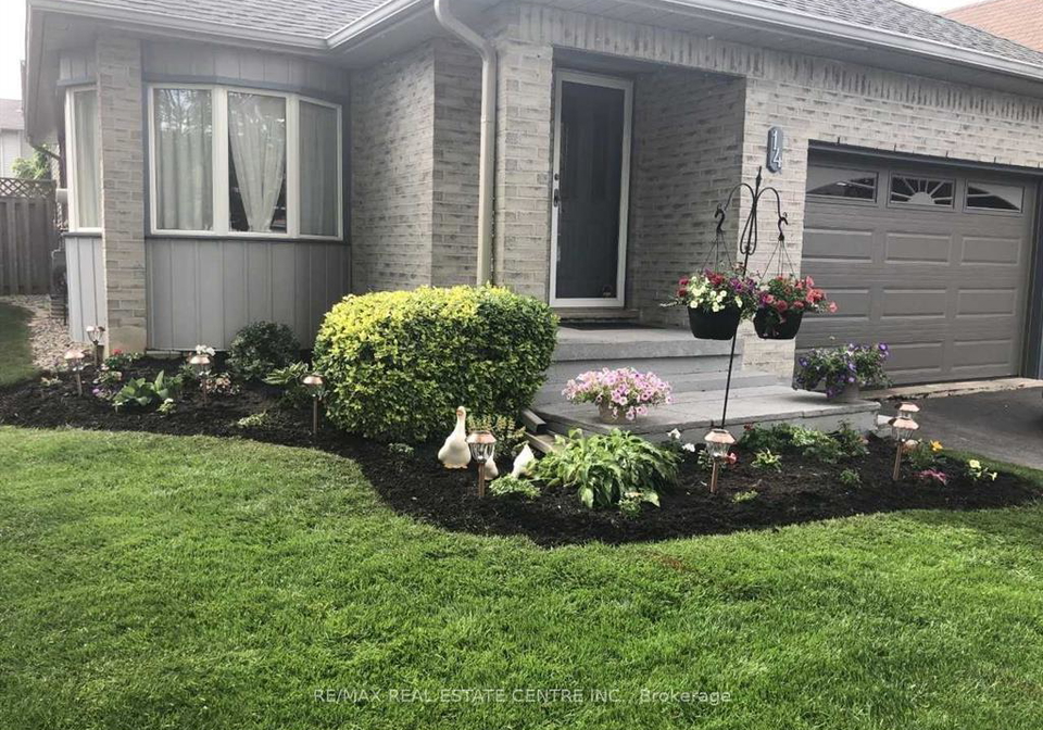 14-amblecote-place-hamilton-ontario-x13485862