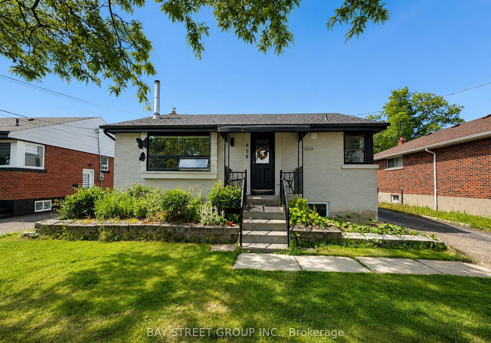 808-tenth-avenue-hamilton-ontario-x13486068