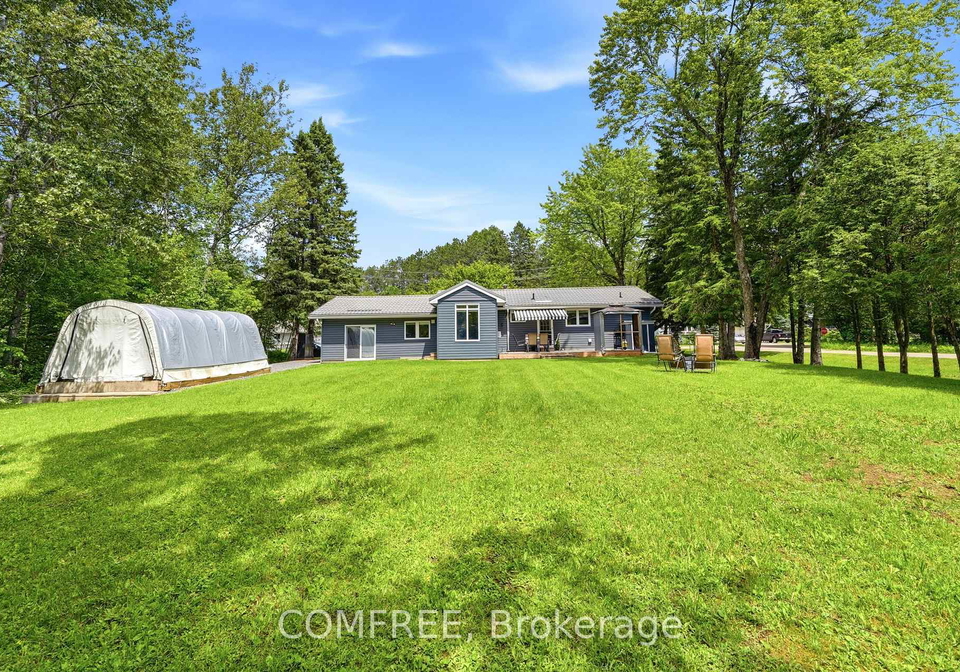9-stouffer-st-street-minden-hills-ontario-x13486096