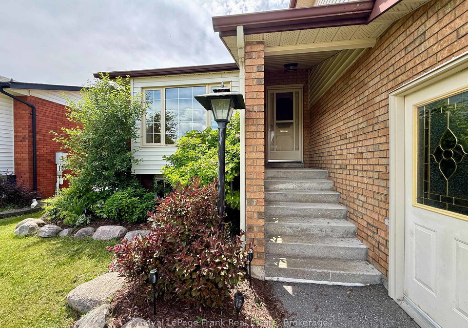 3113-westridge-boulevard-peterborough-ontario-x13486122