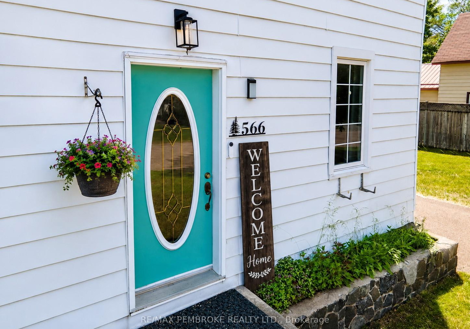 566-perth-street-pembroke-ontario-x13486418