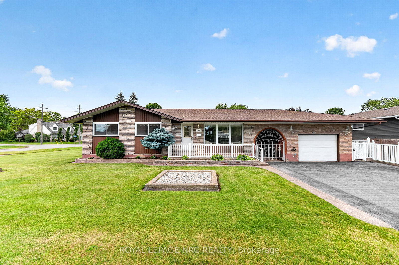 69-royal-road-port-colborne-ontario-x13486568