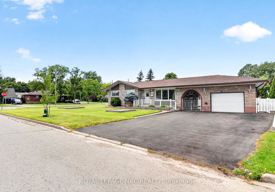 69-royal-road-port-colborne-ontario-x13486568
