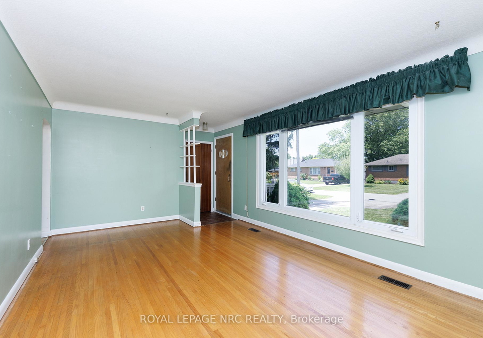 13-bosnich-avenue-welland-ontario-x13486680