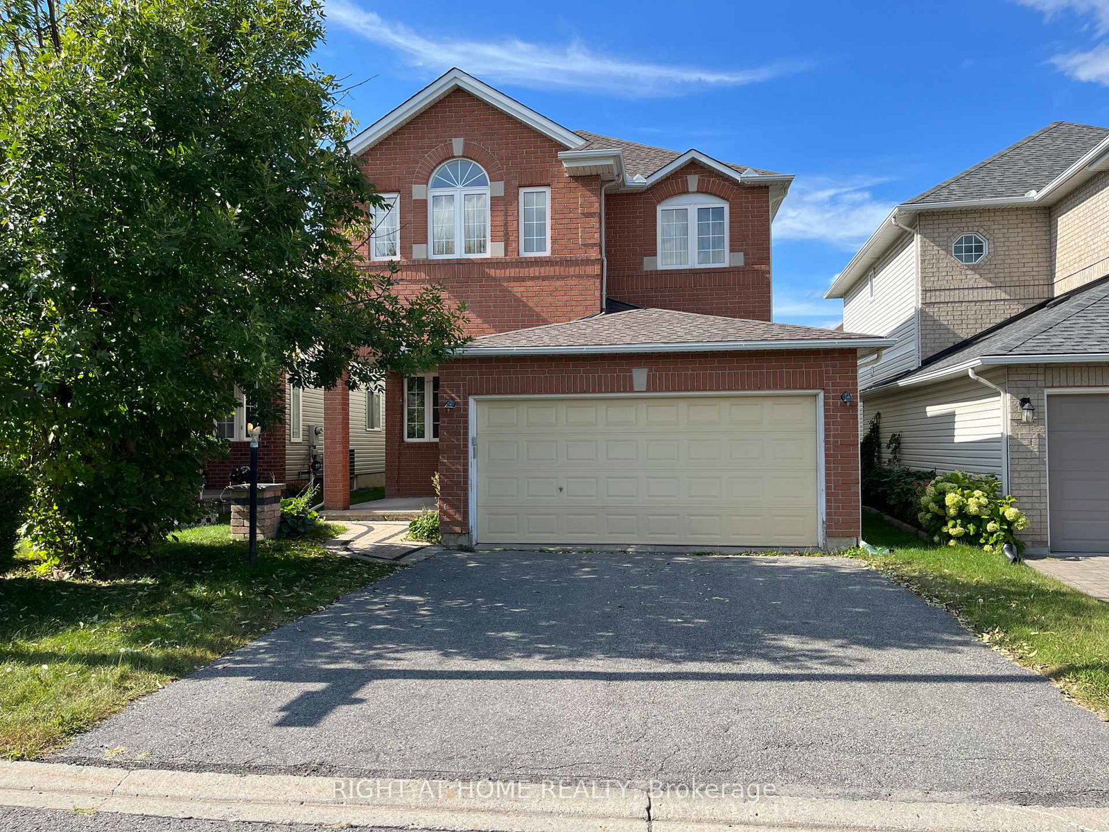 270-deercroft-avenue-ottawa-ontario-x13486716