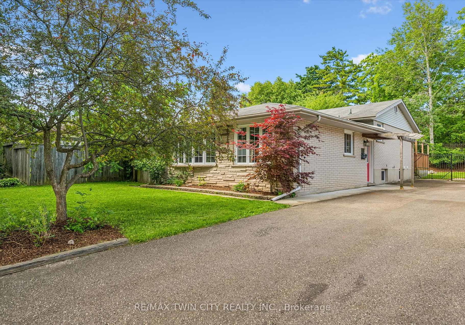 107-queenston-drive-kitchener-ontario-x13486790