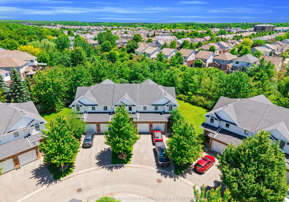 151-clairfields-drive-e-guelph-ontario-x13487098