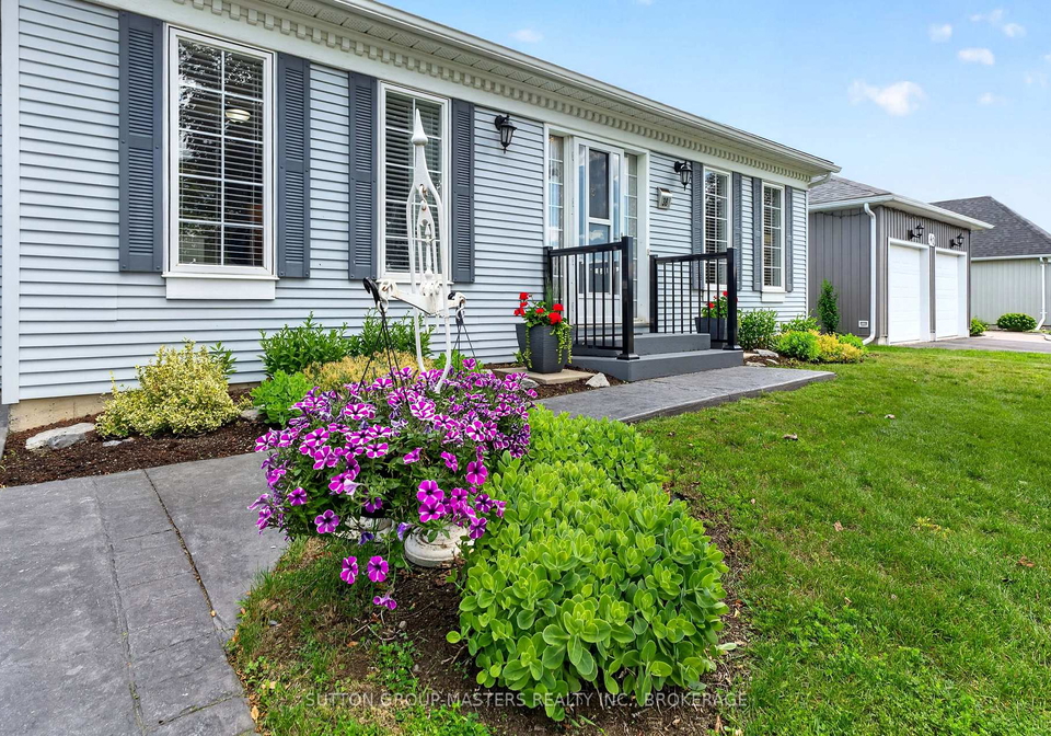 38-abbey-dawn-drive-loyalist-ontario-x13487102