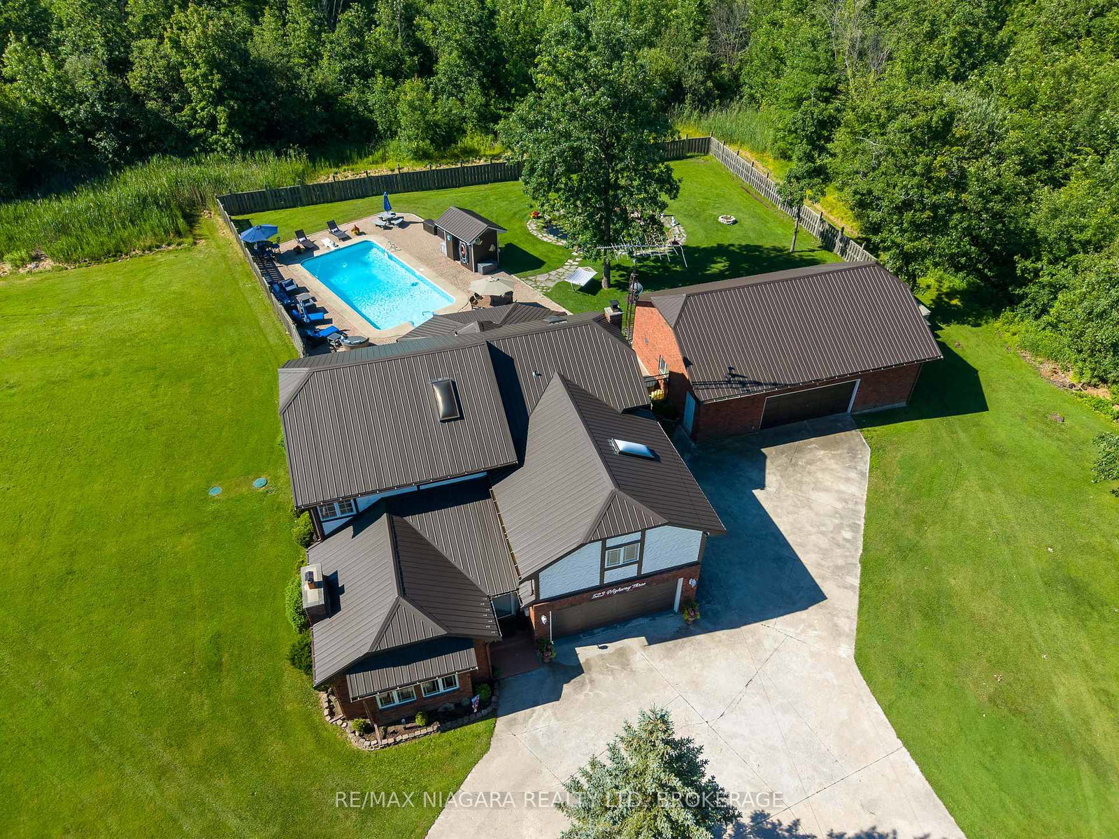 523-hwy-3-port-colborne-ontario-x13487230