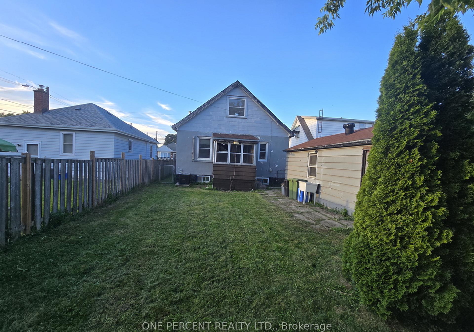 536-queensdale-avenue-e-hamilton-ontario-x13487372