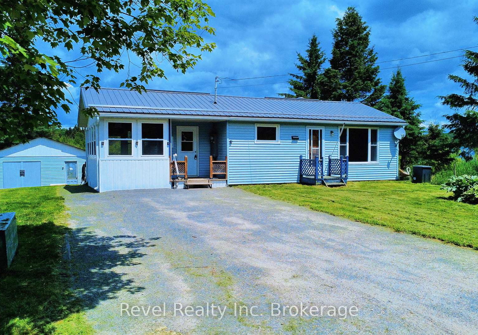 2816-chiswick-line-chisholm-ontario-x13487640