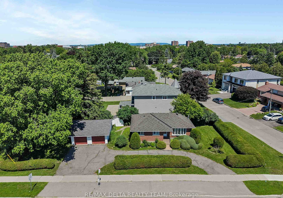 115-meadowlands-drive-w-ottawa-ontario-x13487656
