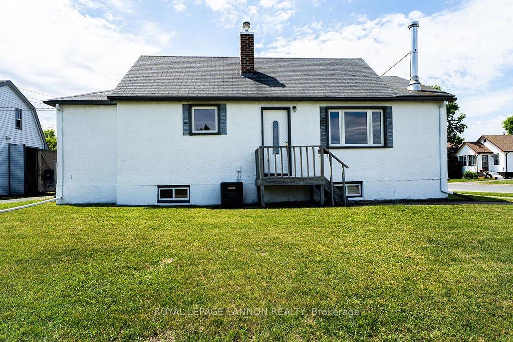 600-mary-st-w-thunder-bay-ontario-x13487672