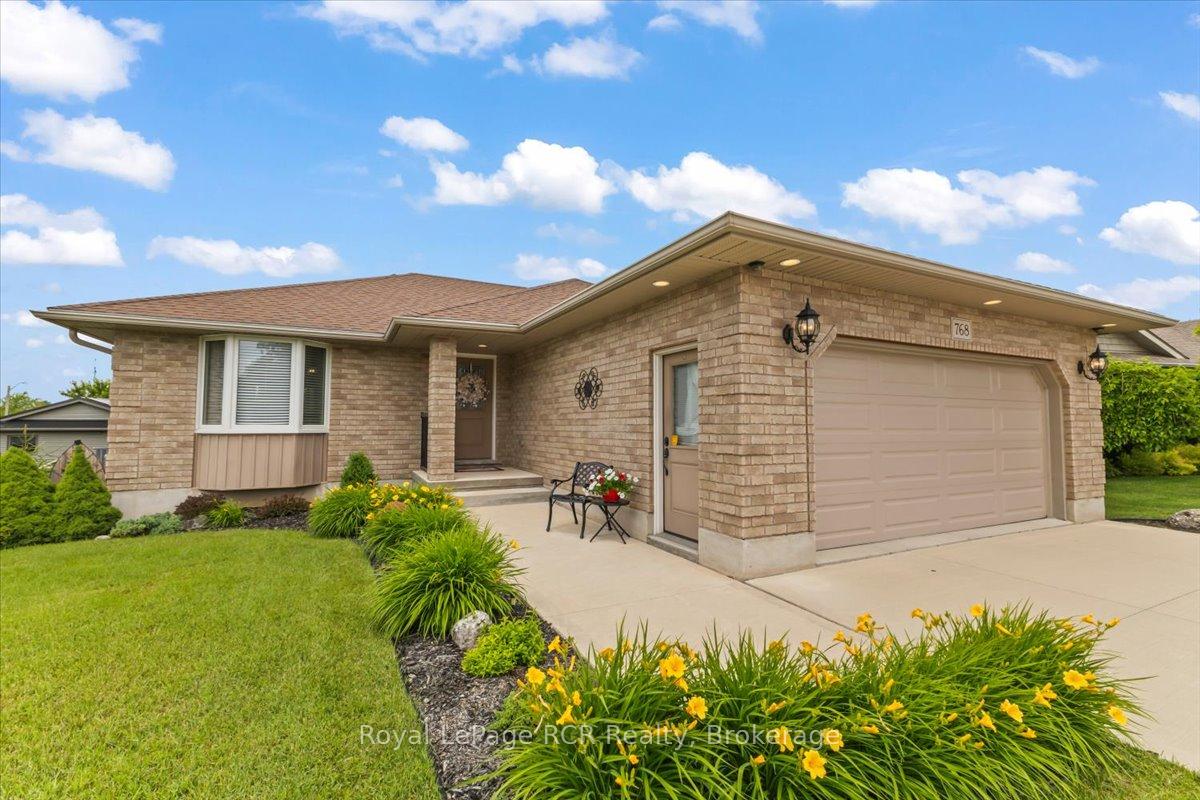 768-16th-street-hanover-ontario-x13488194