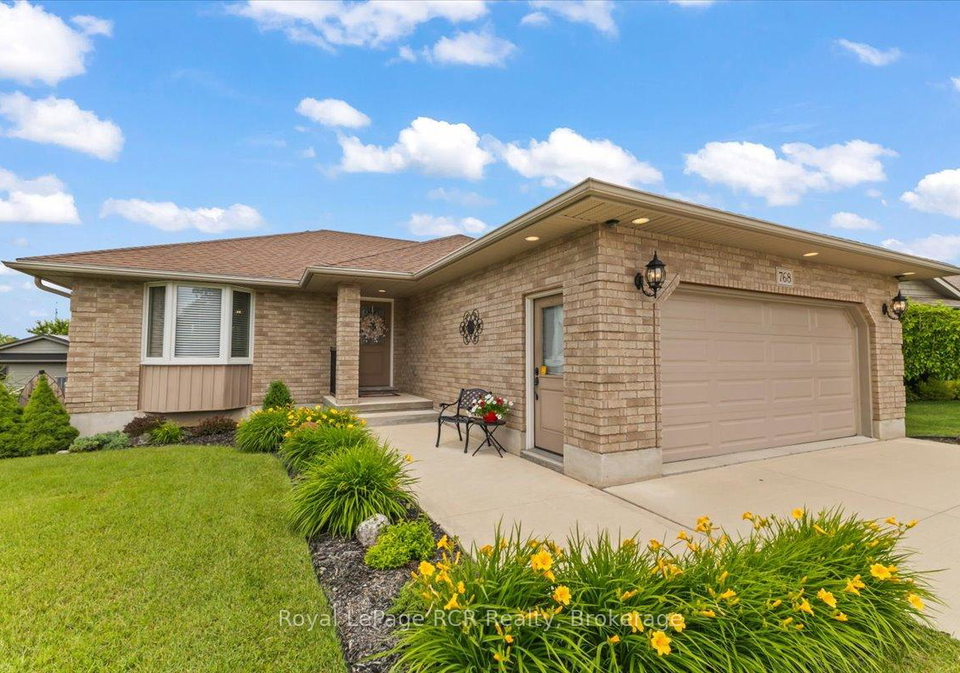 768-16th-street-hanover-ontario-x13488194