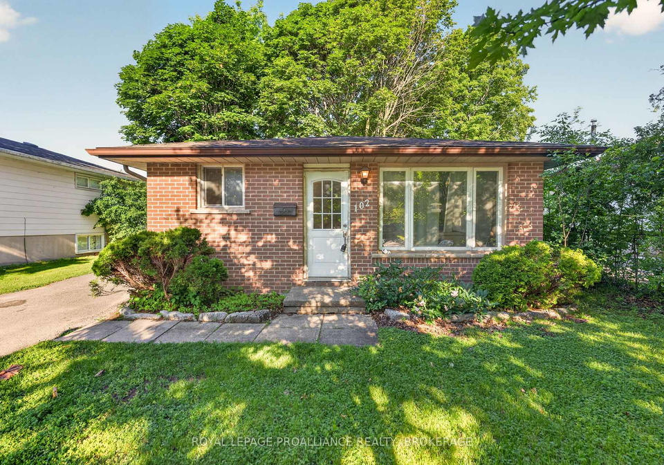 102-calderwood-drive-kingston-ontario-x13488228