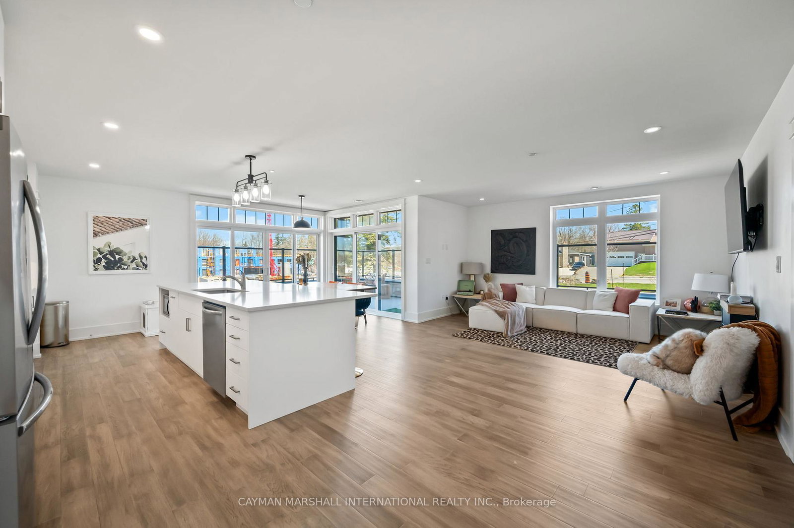 17-cleave-avenue-prince-edward-county-ontario-x13488410