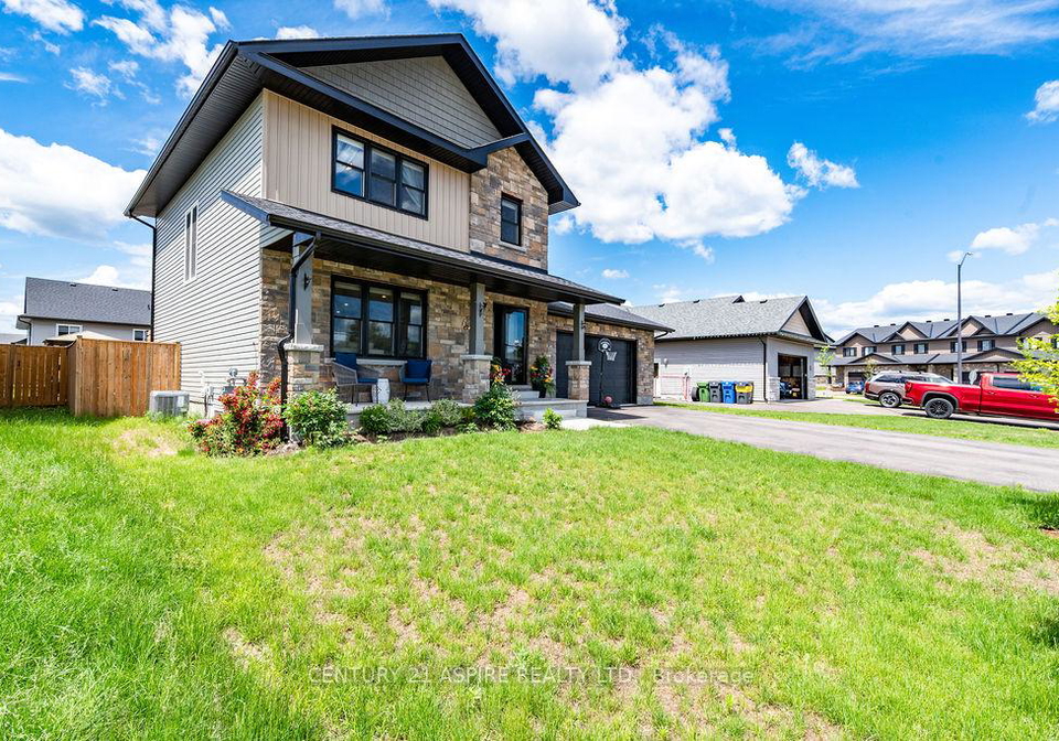 6-zachary-street-petawawa-ontario-x13488774
