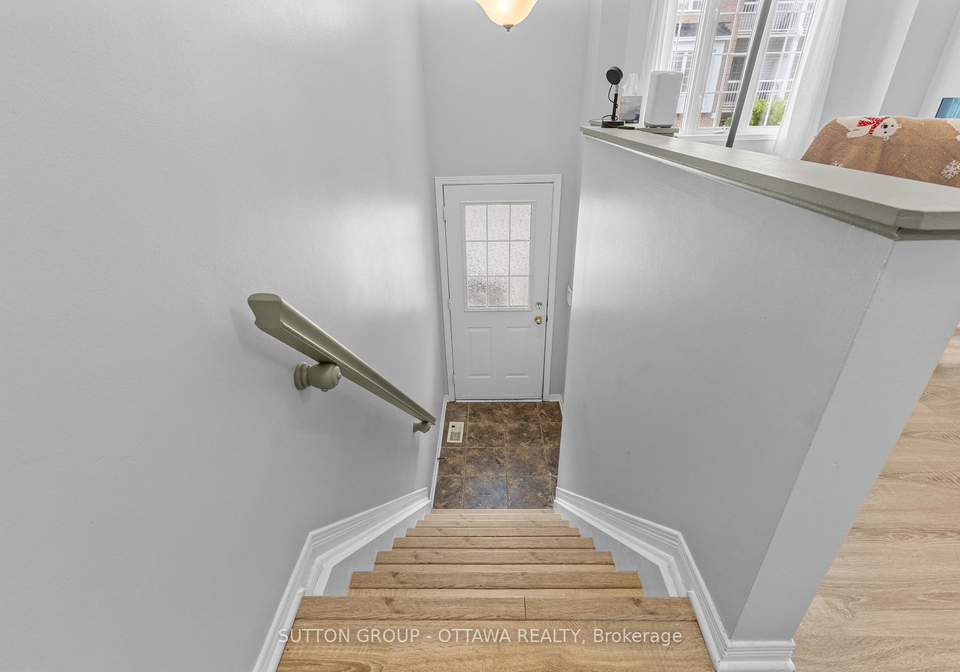 318-gotham-private-ottawa-ontario-x13488858