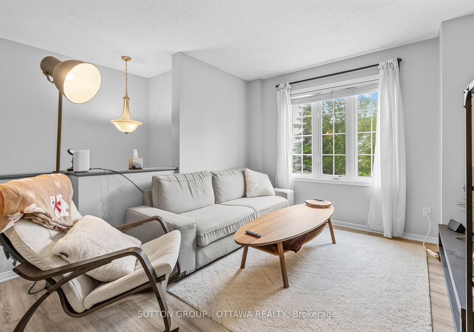 318-gotham-private-ottawa-ontario-x13488858