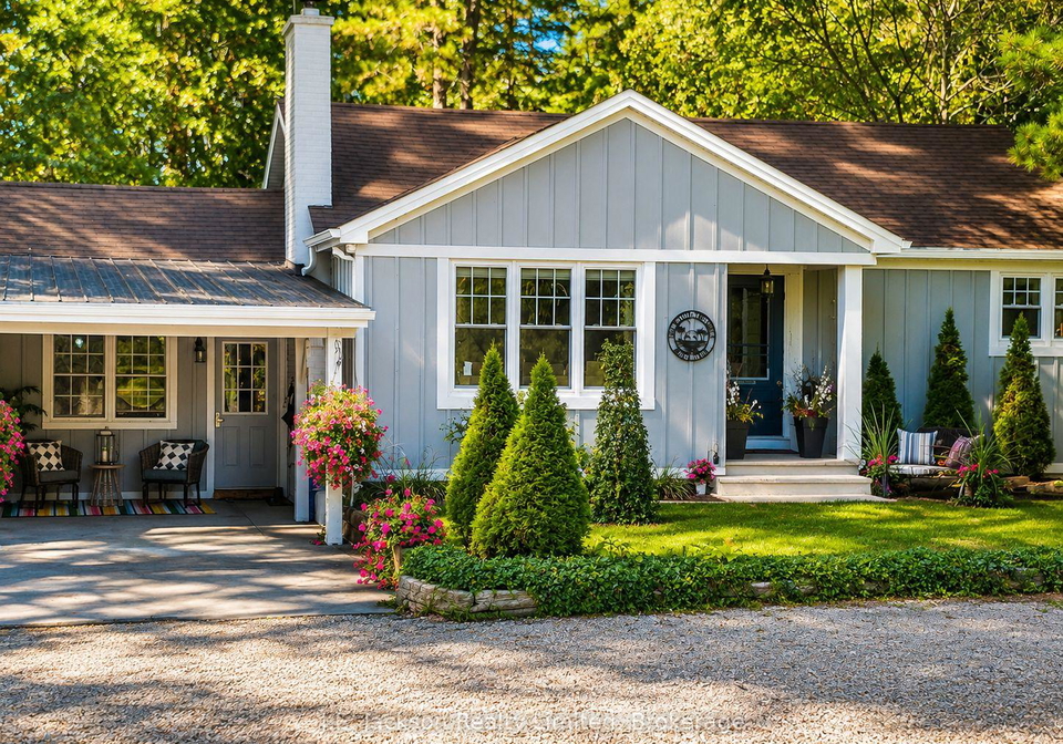 285-ontario-street-lambton-shores-ontario-x13488902
