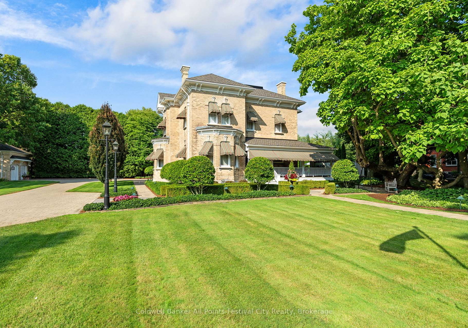 262-dinsley-street-north-huron-ontario-x13488964