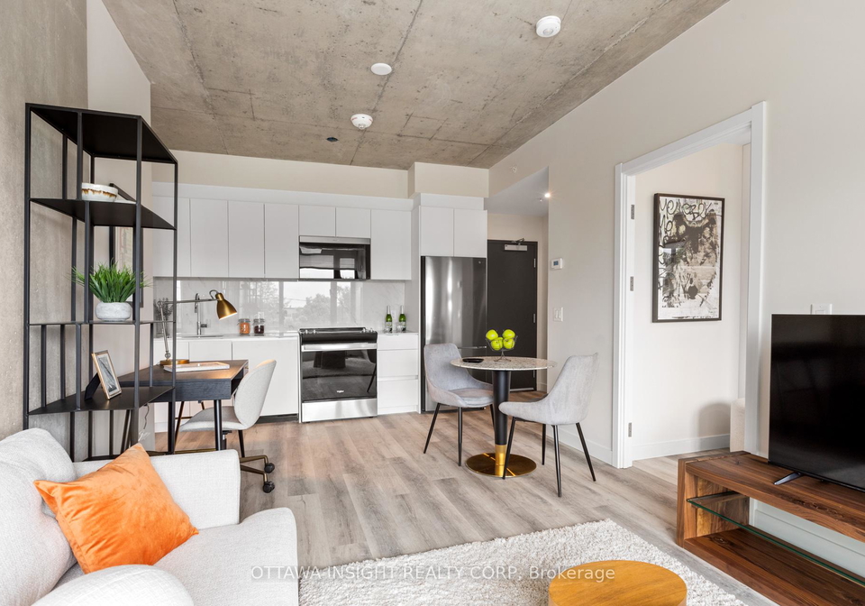 2140-baseline-road-ottawa-ontario-x13489126