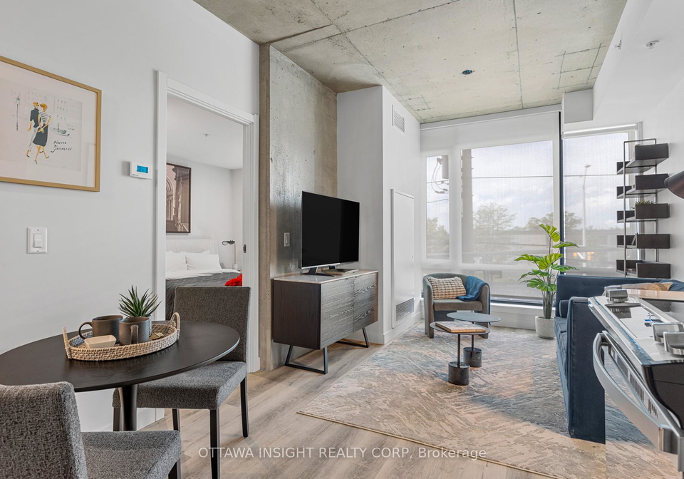 2140-baseline-road-ottawa-ontario-x13489132