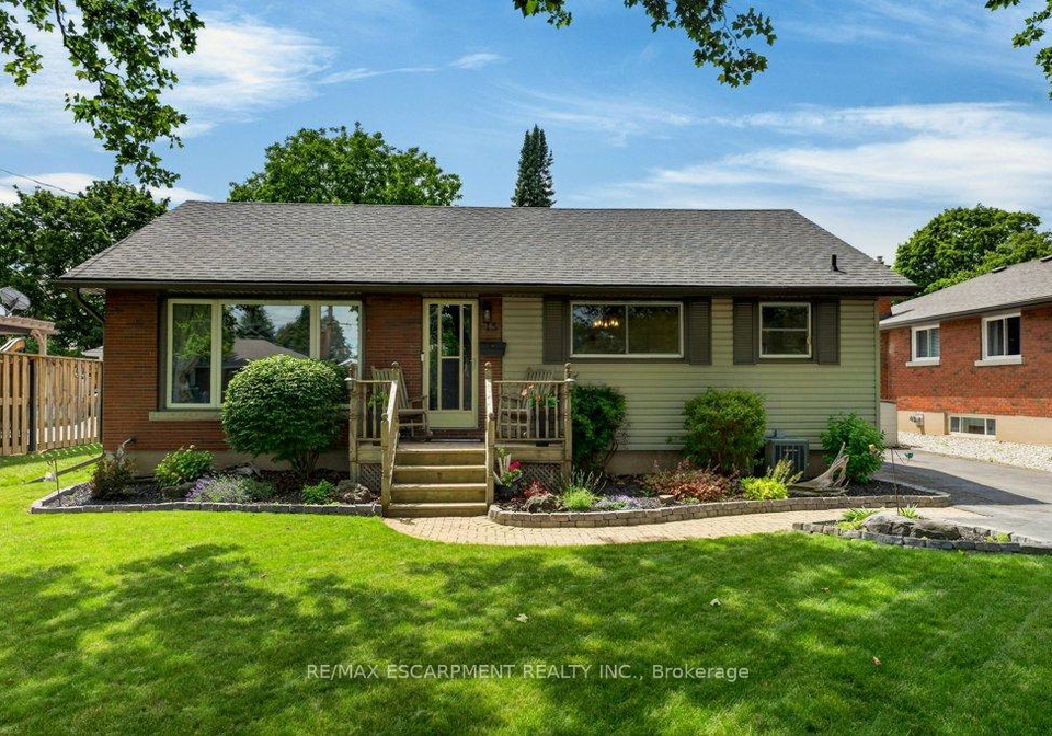 15-roxanne-drive-st-catharines-ontario-x13489204
