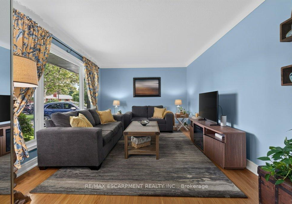 15-roxanne-drive-st-catharines-ontario-x13489204
