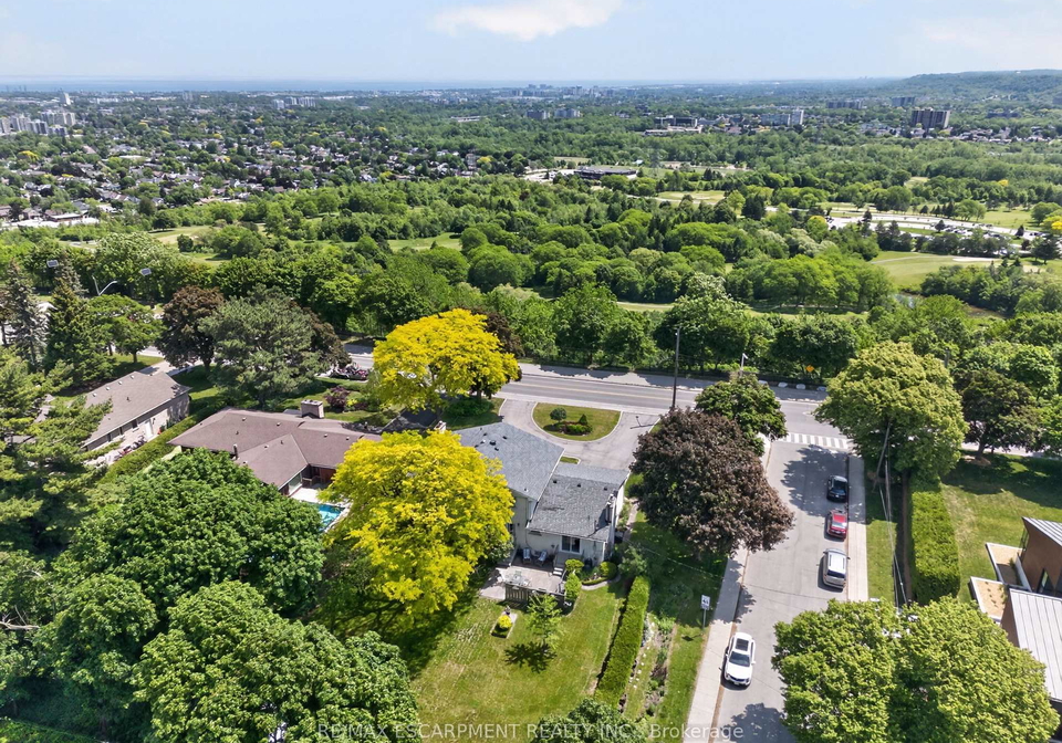 564-mountain-brow-boulevard-hamilton-ontario-x13489210