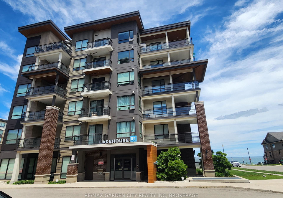 10-esplanade-lane-grimsby-ontario-x13489338
