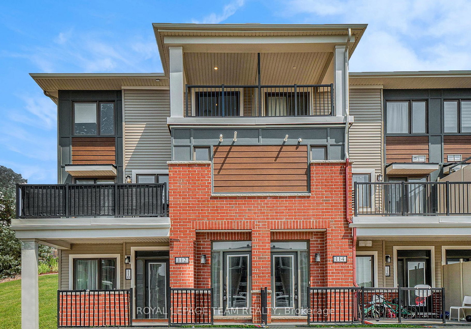 112-walleye-private-ottawa-ontario-x13489354