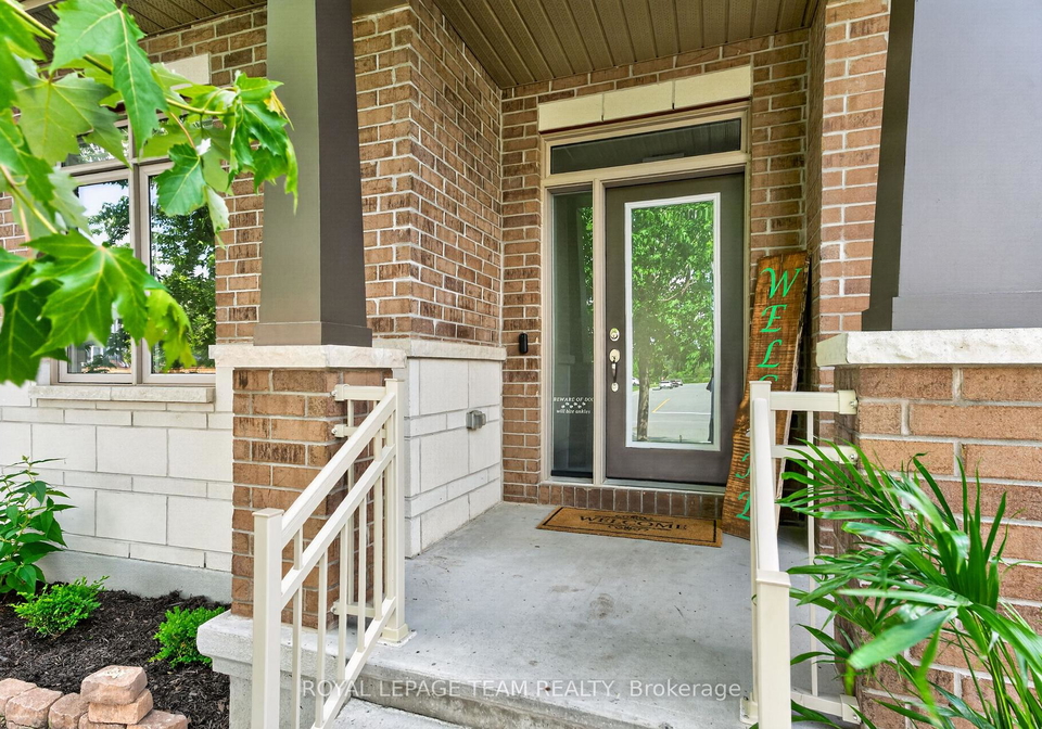 16-matthews-street-carleton-place-ontario-x13489366