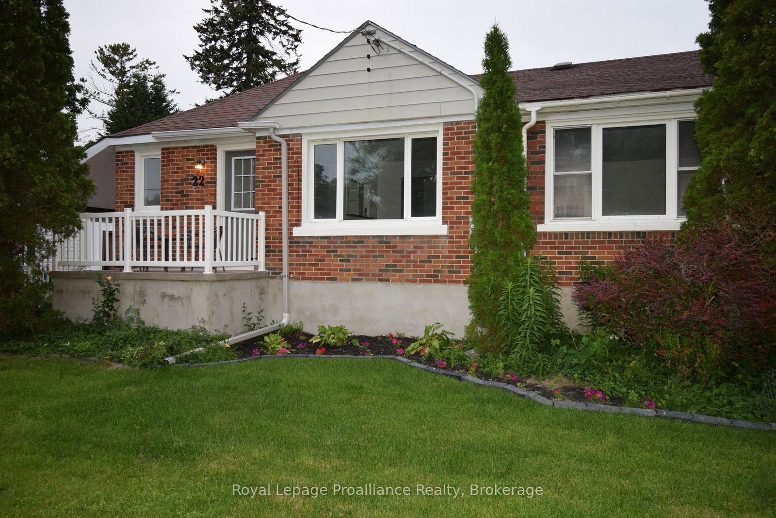 22-reynolds-crescent-belleville-ontario-x13489432