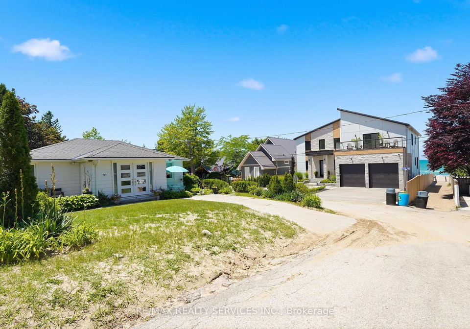 70-oak-street-lambton-shores-ontario-x13489540